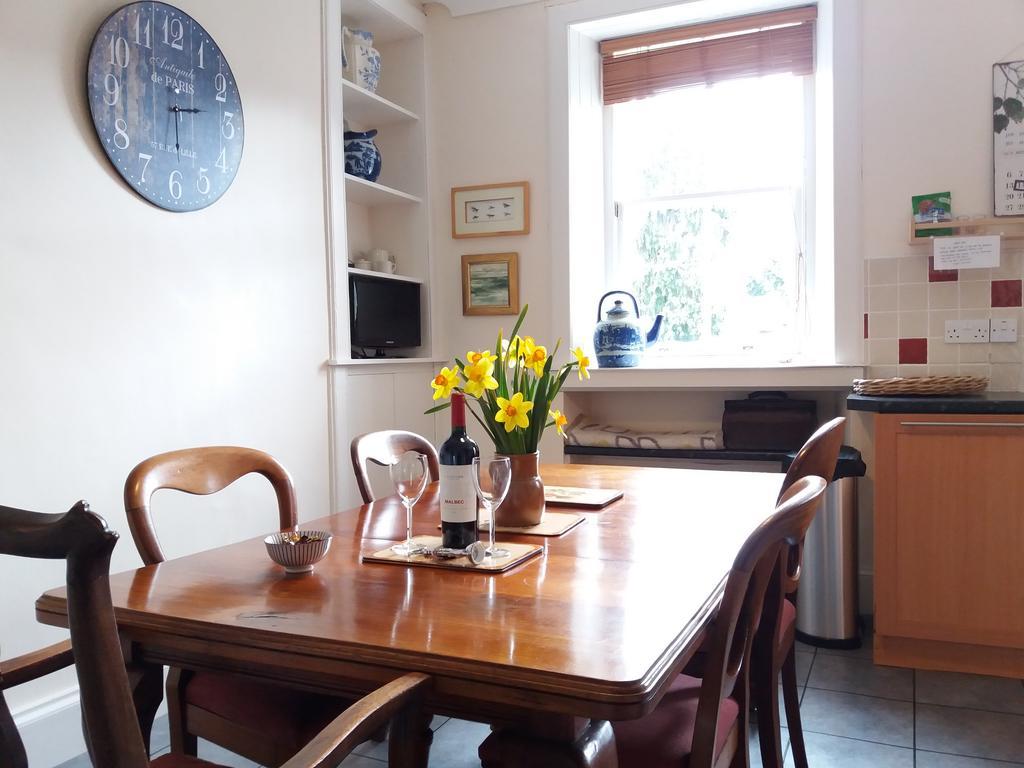 Abbey View Apartment